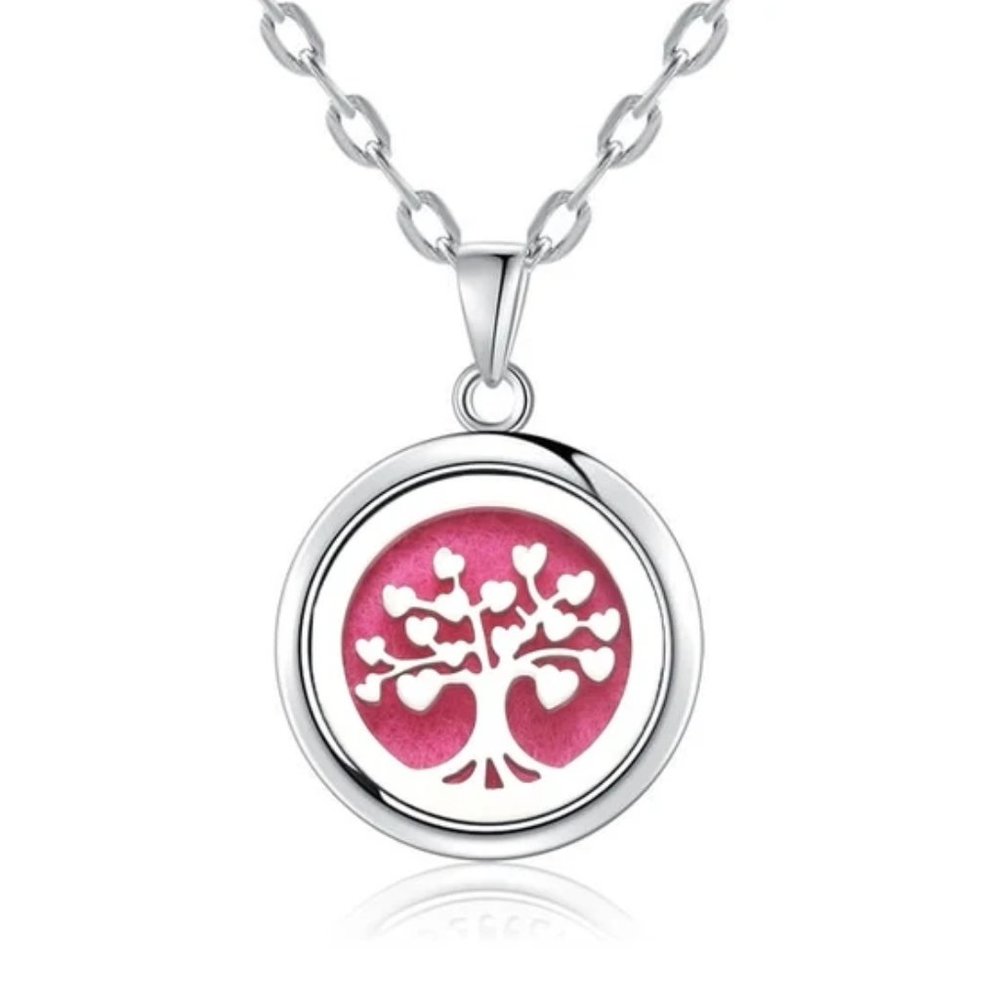 Heart tree aromatherapy necklace